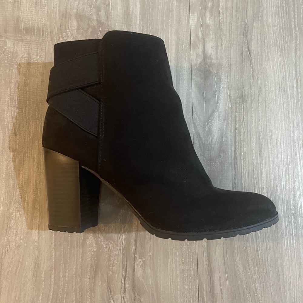 Bootie​​​​​